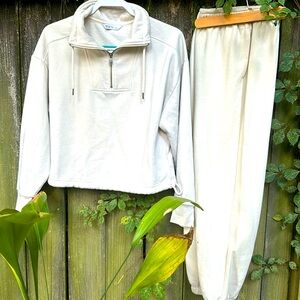 Cream colored Jogger Set                                 Size Medium